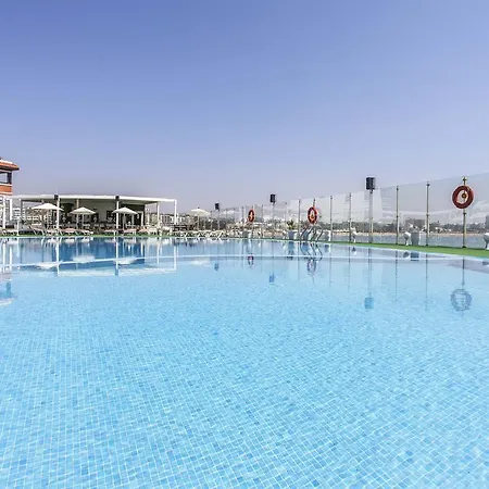 Bianca Beach Family & Resort-2